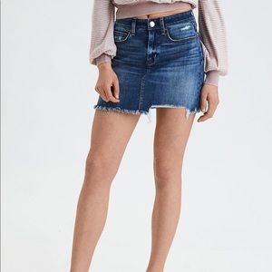 AEO High-Waisted Denim Skirt